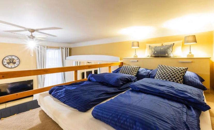 Cherry Blossom Designer Apartment In The Center With Free Parking Budapeste Exterior foto