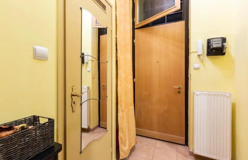 Cherry Blossom Designer Apartment In The Center With Free Parking Budapeste Exterior foto